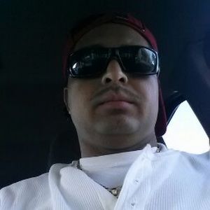 Meet your Posher, Edgardo